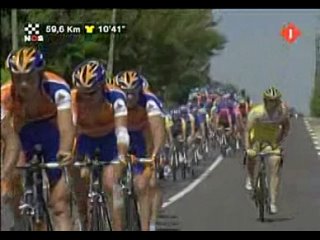 tour de france rider pissing